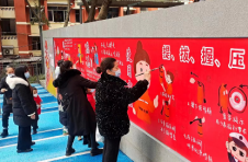 重庆大渡口：彩绘让消防安全知识深入人心